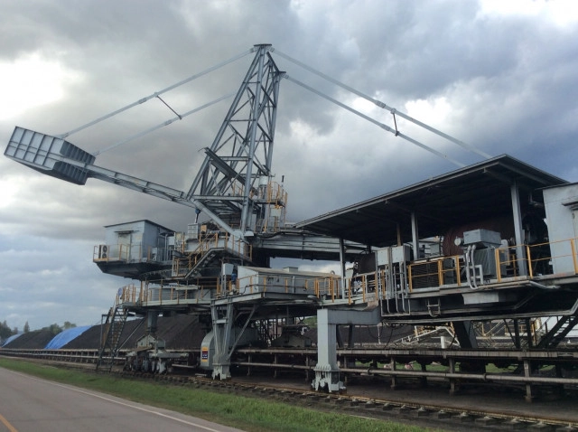 ฟื้นฟูเหมืองแม่เมาะนับหมื่นไร่คืนกรมป่าไม้ เหลือแร่ถ่านหินให้ขุดอีก 30 ปี