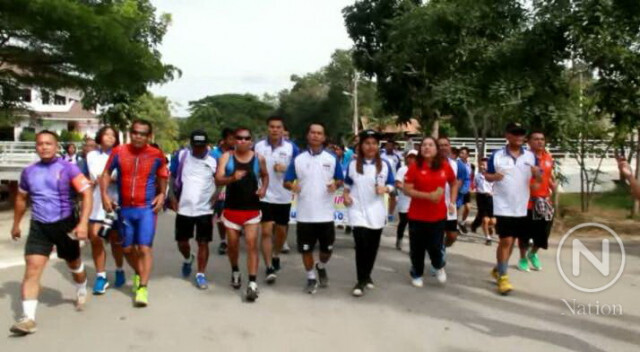 สมจิตร จงจอหอ วิ่งช่วยพี่ตูน ยอดเงินทะลุ 1 ล้านบาท