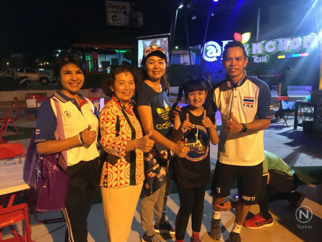 สมจิตร จงจอหอ วิ่งช่วยพี่ตูน ยอดเงินทะลุ 1 ล้านบาท