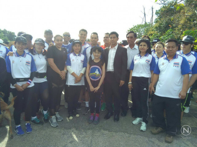 สมจิตร จงจอหอ วิ่งช่วยพี่ตูน ยอดเงินทะลุ 1 ล้านบาท