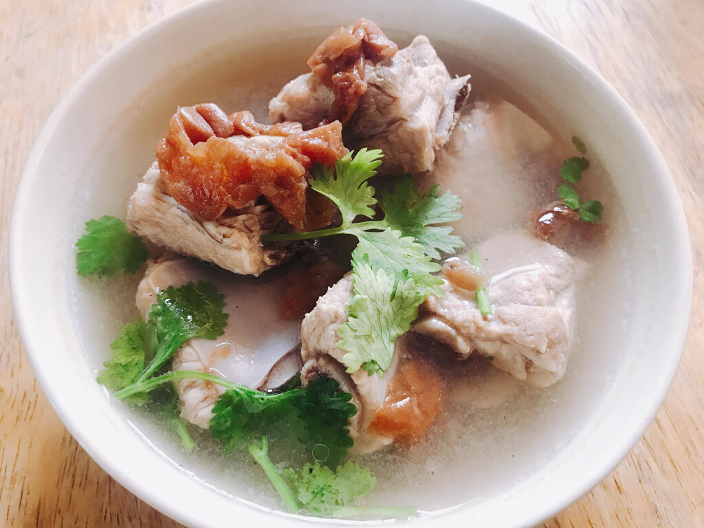 ครัวน้าคม : ซี่โครงหมูต้มบ้วย เมนูโบราณ เหมาะกับหน้าหนาว อิ่มอร่อยเชงๆ ครัวน้าคม : ซี่โครงหมูต้มบ้วย เมนูโบราณ เหมาะกับหน้าหนาว อิ่มอร่อยเชงๆ