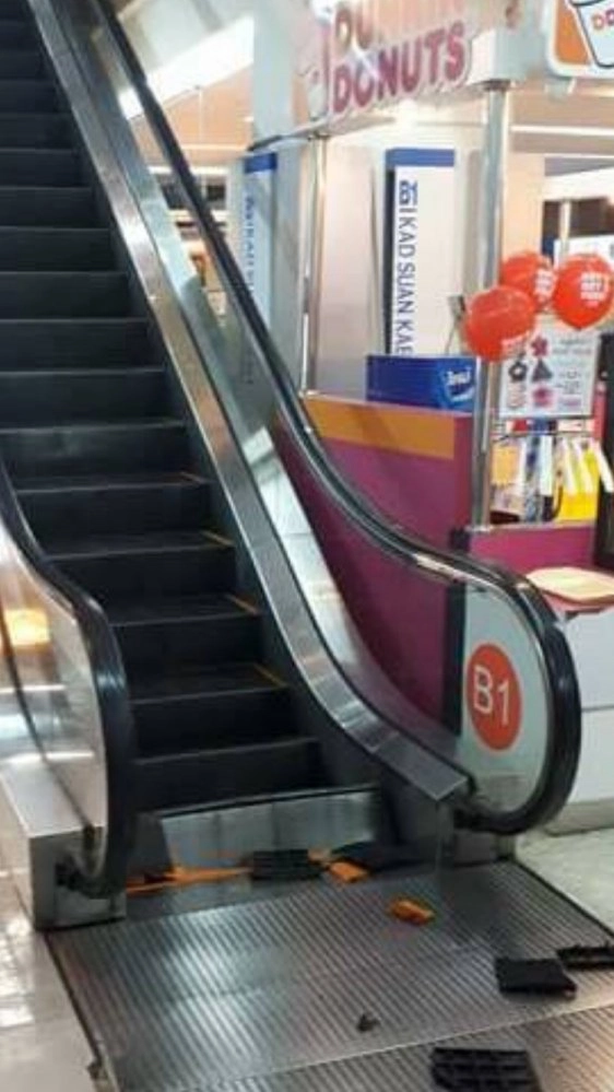 บันไดเลื่อนห้างดังเชียงใหม่ทรุดตัว