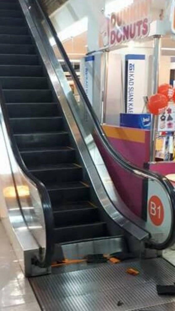 บันไดเลื่อนห้างดังเชียงใหม่ทรุดตัว