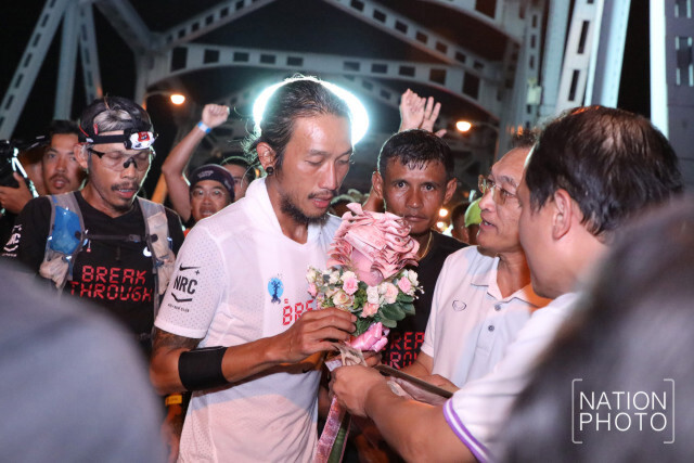 ปรากฏการณ์ "ตูนฟีเวอร์"​