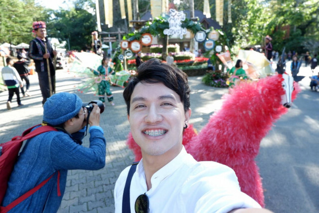 ตะลอน "งานสีสันแห่งดอยตุง"