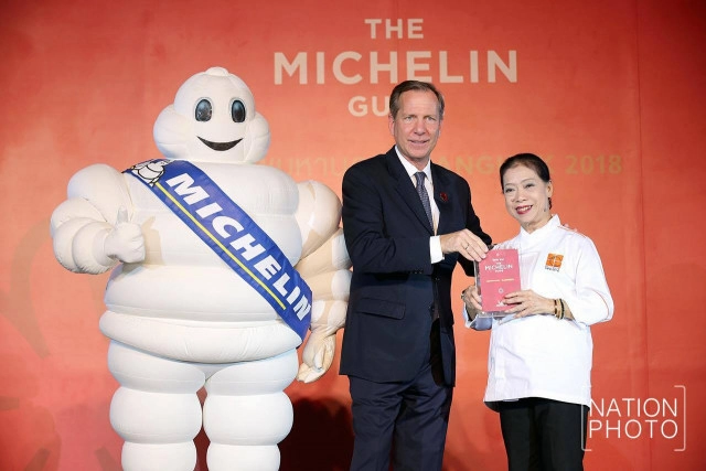 ‘ร้านเจ๊ไฝ’ ร้านริมถนน 1 เดียวที่ได้ดาวมิชลิน