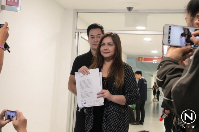 "โบ สุนิตา-เล็ก ฝันเด่น" โร่เเจ้งตร.ปอท.ล่ามือแฮ็กเฟซบุ๊ก-ไอจี