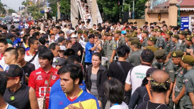 เข้าใกล้ 10 ล้านบาทแล้ว
"เชษฐ์ สไมล์บัฟฟาโล"
วิ่งช่วย "ตูน" ในภาคตะวันออก