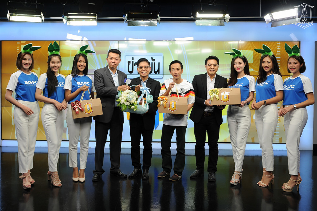 6 สาว "แรบบิท เกิร์ล 2018" ขอบคุณสื่อมวลชน