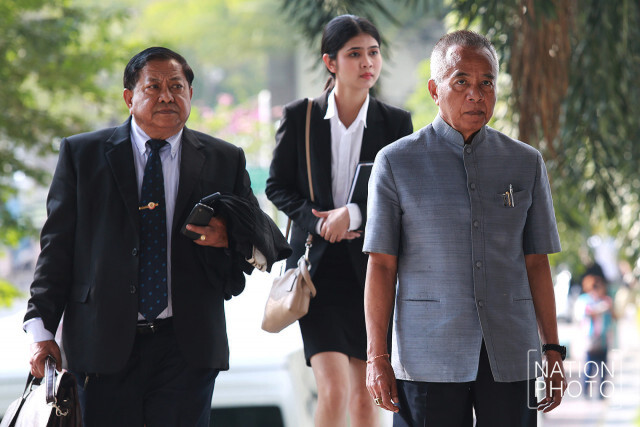 ศาลนัด จตุพร พรหมพันธุ์ ฟังคำพิพากษาคดี หมิ่นอภิสิทธิ์ เวชชาชีวะ