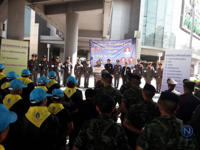 ตำรวจประเวศจัดโครงการลดอุบัติเหตุช่วงปีใหม่