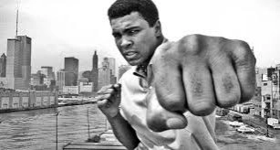 22 ธ.ค. 2534  "เขาทราย" ชก ปิดสังเวียนนักสู้ "ถนนโล่ง"