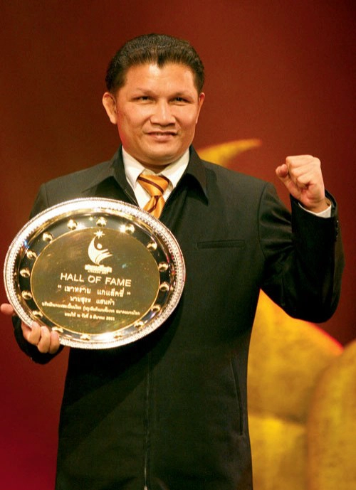 22 ธ.ค. 2534  "เขาทราย" ชก ปิดสังเวียนนักสู้ "ถนนโล่ง"