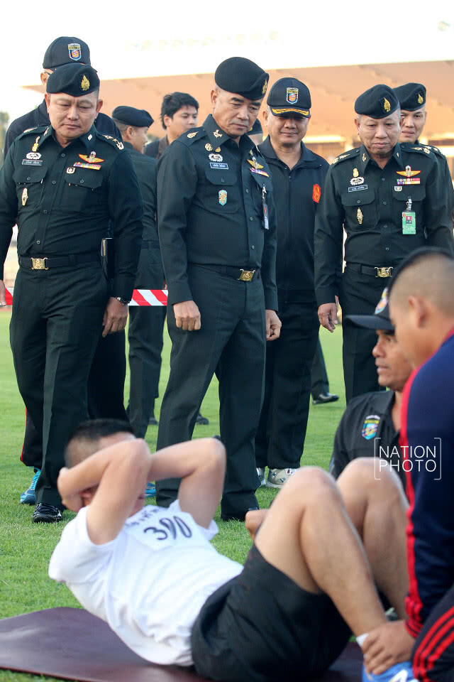 การทดสอบสมรรถภาพร่างกาย ผบ.หน่วยระดับกองพัน
