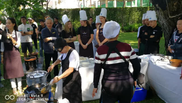ดราม่าไข่เจียวปู-ต้มยำกุ้ง
"เจ๊ไฝ" ยันไม่เคยคิดคืนดาวมิชลิน