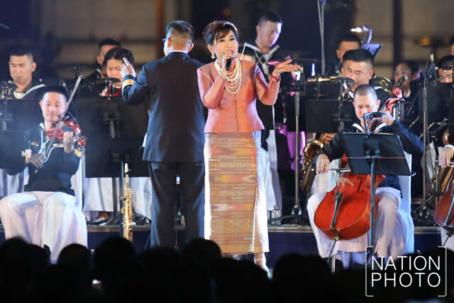 สภานิติบัญญัติแห่งชาติ ร่วมขับร้องบทเพลงในคอนเสิร์ต "บทเพลงแห่งข้าวรพุทธเจ้า"