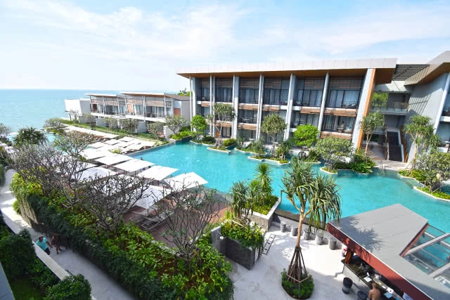 Chic-in : โรงแรมเรเนซองส์ พัทยา รีสอร์ท แอนด์ สปา เพชรเม็ดงามแห่งใหม่ ณ พัทยา นาจอมเทียน ชลบุรี