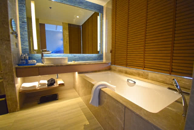 Chic-in : โรงแรมเรเนซองส์ พัทยา รีสอร์ท แอนด์ สปา เพชรเม็ดงามแห่งใหม่ ณ พัทยา นาจอมเทียน ชลบุรี