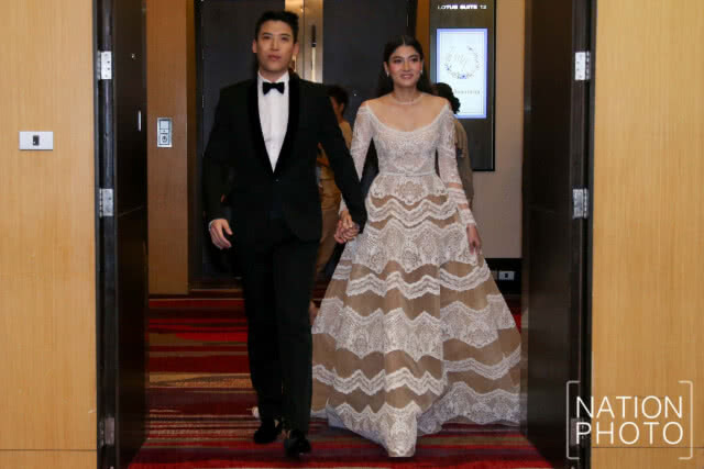 (ภาพชุด) ป๊อก - มาร์กี้ แถลงข่าวก่อนงานฉลองมงคลสมรสค่ำนี้