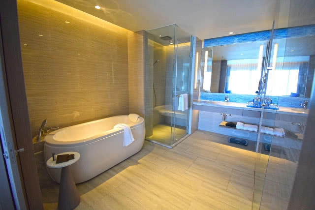 Chic-in : โรงแรมเรเนซองส์ พัทยา รีสอร์ท แอนด์ สปา เพชรเม็ดงามแห่งใหม่ ณ พัทยา นาจอมเทียน ชลบุรี