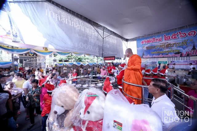 โชคดีปีจอ ที่วัดหลวงพ่อโต