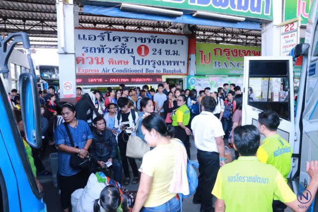 เริ่มเข้ากรุง บขส.โคราช คนแน่น!