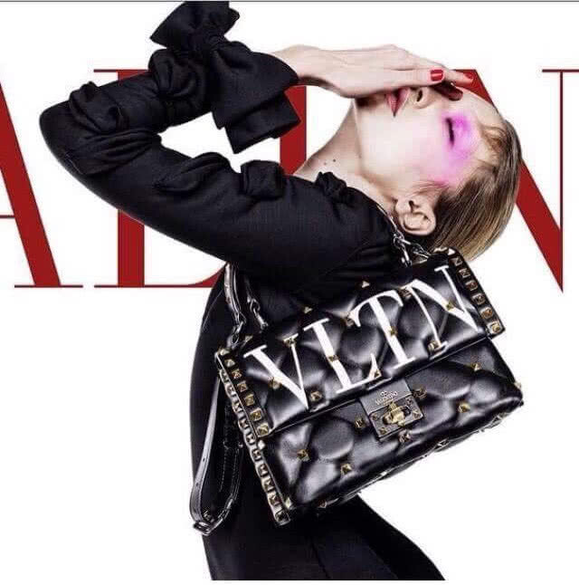 Valentino จับมือ Gigi Hadid สร้างความร้อนแรงครั้งใหม่!