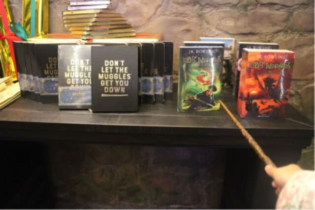 U can eat Meet กับ ปูน :: ร่ายมนต์เสกคาถาไปกับพ่อมด HARRY POTTER