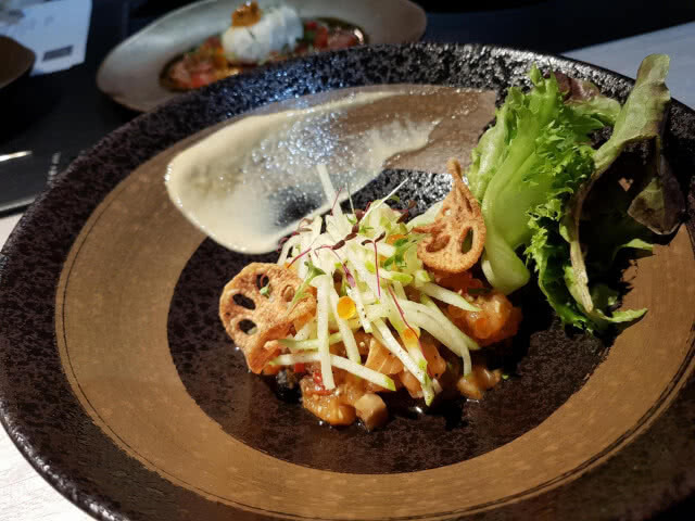 อร่อยปักหมุด : เปิดประสบการณ์กินดื่มเที่ยว เสิร์ฟเมนู 24 ชั่วโมง ที่เดอะเฟิร์ม แบงค็อก สุขุมวิท 33