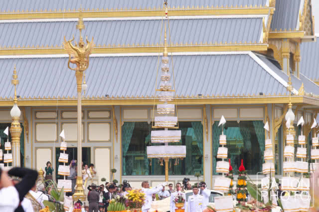 พิธีบวงสรวง การรื้อถอนพระเมรุมาศ