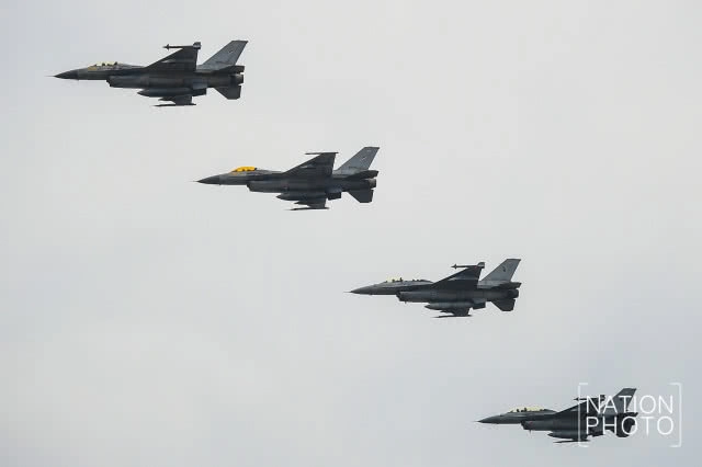 "ทัพฟ้า" ซ้อมบินโชว์ "วันเด็ก"