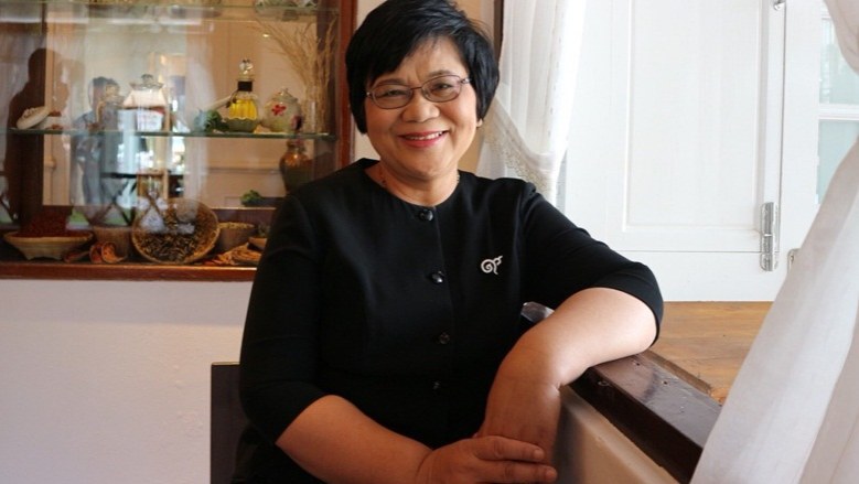 ครั้งแรกในไทย!! เครื่องสำอางสมุนไพร "ผักเบี้ยใหญ่"