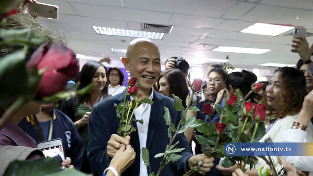 คนเนชั่น ร่วมอำลา-เกษียณ "สุทธิชัย หยุ่น" คนเนชั่น ร่วมอำลา-เกษียณ "สุทธิชัย หยุ่น"