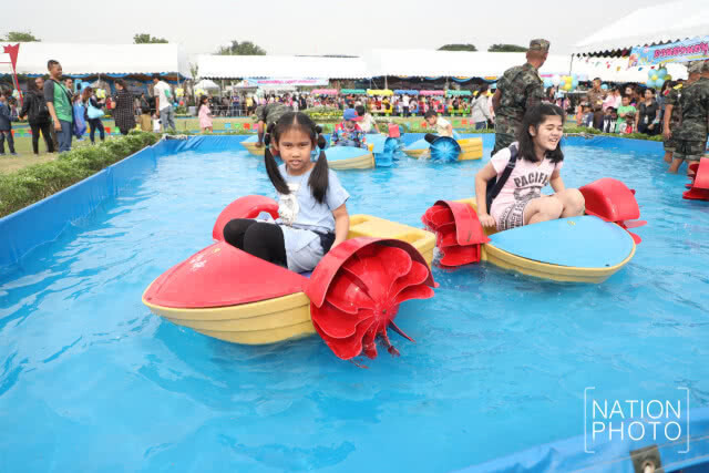 สมเด็จพระเจ้าอยู่หัว ทรงพระกรุณาโปรดเกล้าฯให้จัดงานวันเด็กแห่งชาติ ประจำปี ๒๕๖๑