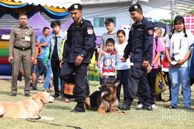 สมเด็จพระเจ้าอยู่หัว ทรงพระกรุณาโปรดเกล้าฯให้จัดงานวันเด็กแห่งชาติ ประจำปี ๒๕๖๑