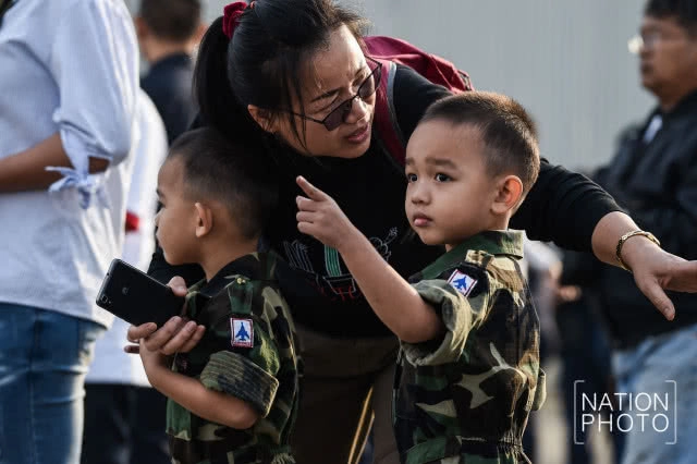 วันเด็ก 2561 กองบิน 6 ดอนเมืองคึกคัก สานฝันเด็กไทยรักการบิน