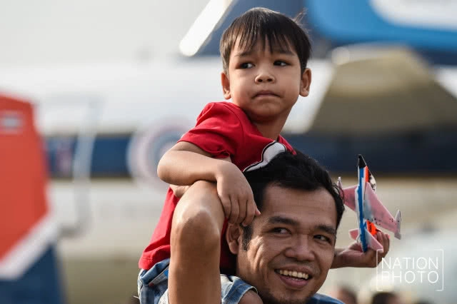 วันเด็ก 2561 กองบิน 6 ดอนเมืองคึกคัก สานฝันเด็กไทยรักการบิน