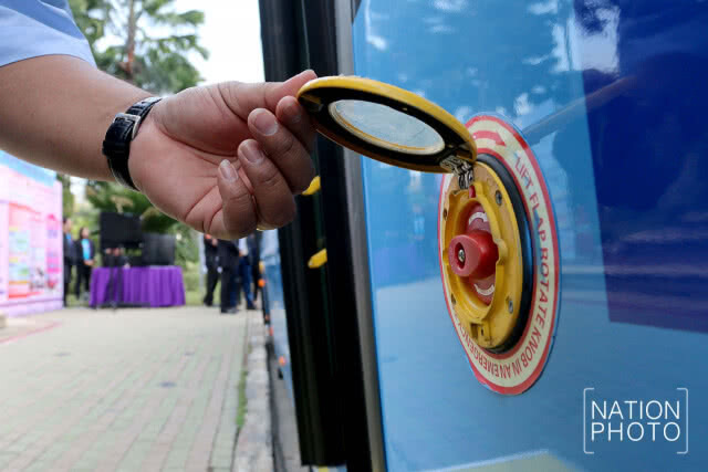 เปิดตัว รถโดยสารมาตรฐานใหม่ 2 เส้นทาง