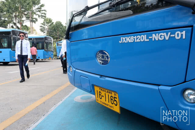 เปิดตัว รถโดยสารมาตรฐานใหม่ 2 เส้นทาง