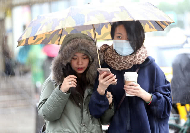 หนาวสัปดาห์เดียว! 
ชาวไต้หวัน ตายกว่า 300 ราย