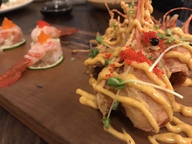 U can eat Meet กับ ปูน : ศิลปะบนมากิ MASU - Maki & Sushi Bar"