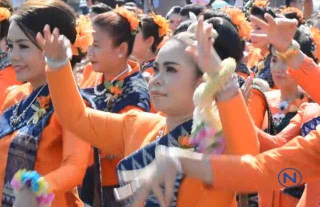 ชาวเมืองกว่า 6หมื่นคน
ร่วมรำบวงสรวงฉลอง
ตั้งเมือง"อุดรธานี" 125 ปี