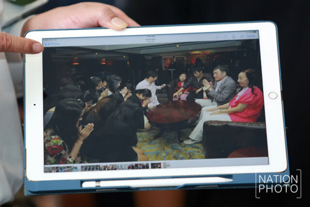 "ชูวิทย์" นำหลักฐานรูปถ่าย "เสี่ยกำพล" โชว์สื่อ