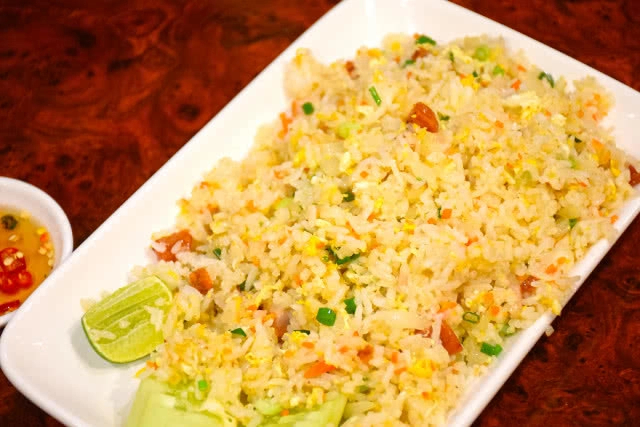 อร่อยปักหมุด : เกี๊ยวจีน พระรามเก้า ดราก้อนโบ้ท Dragon Boat อาหารจีนสไตล์ เหลียวหนิง พระรามเก้า 49