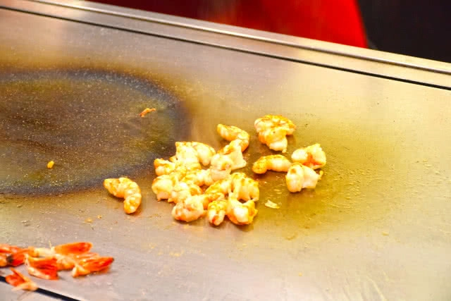 อร่อยปักหมุด : เบนิฮานา สเต็กเฮ้าส์สไตล์ญี่ปุ่น โรงแรมอวานี เอเทรียม ถนนเพชรบุรี กรุงเทพฯ