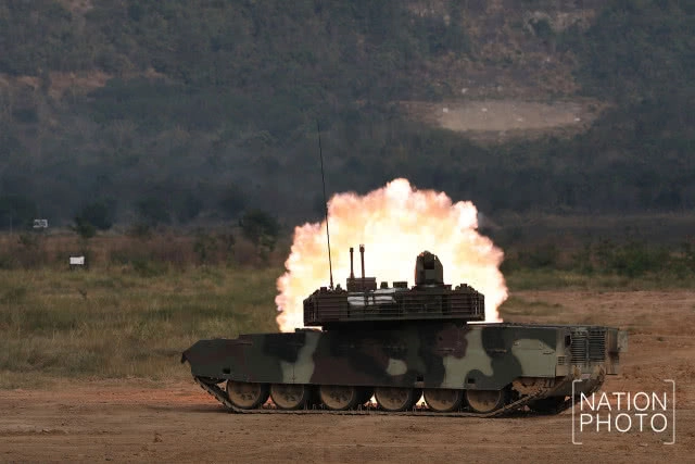 (ภาพชุด)ทบ.ซ้อมแสดงสมรรถนะด้านการขับเคลื่อนรถถัง(ล็อตแรก)ที่จัดซื้อจากจีน
