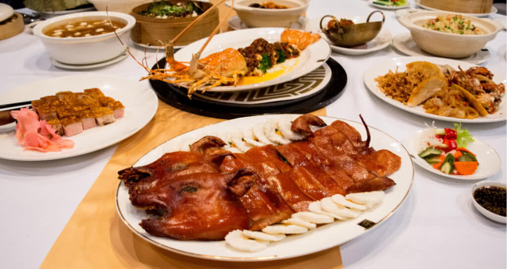 อร่อยปักหมุด :เฮงรับตรุษจีนกับเมนูมงคลที่ห้องอาหารจีน ลก หว่า ฮิน