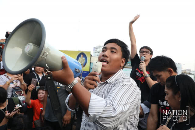 ภาพชุด : ม็อบคัดค้านเลื่อนเลือกตั้ง