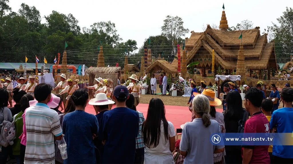 "ประเพณีบายศรีสู่ขวัญข้าว สู่ขวัญแม่โพสพ" สืบสานอนุรักษ์ขนบธรรมเนียมชาวนาสระแก้ว..!!