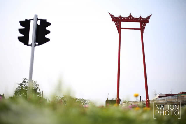 (ภาพชุด) คืบหน้า บูรณปฏิสังขรณ์
"เสาชิงช้า"ขึ้นใหม่ใกล้แล้วเสร็จ